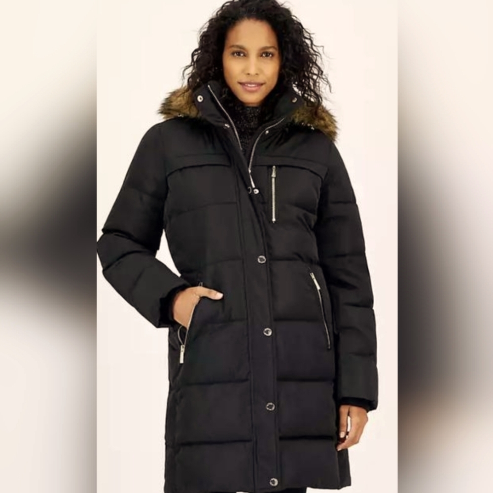 Michael Michael Kors Black Puffer Jacket with Faux Fur